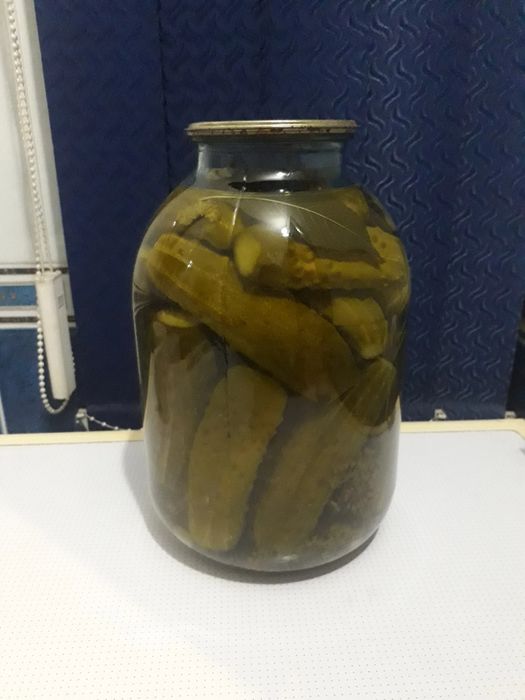 Кобра, огурцы солонина