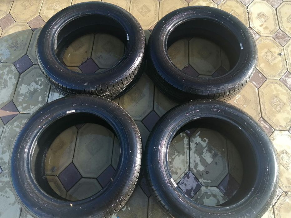 Продам летние шины Continental Premium Contact 5 новые R17 215/55