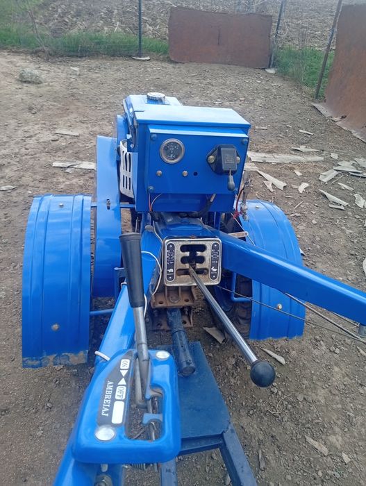 Vind motocultor zubr 12 cp
