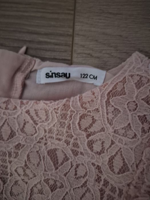 Rochiță roz cu modele
