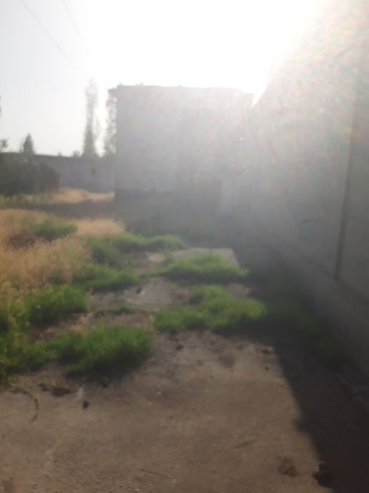 Нотурар ер сотилади. Фаргона шахарда