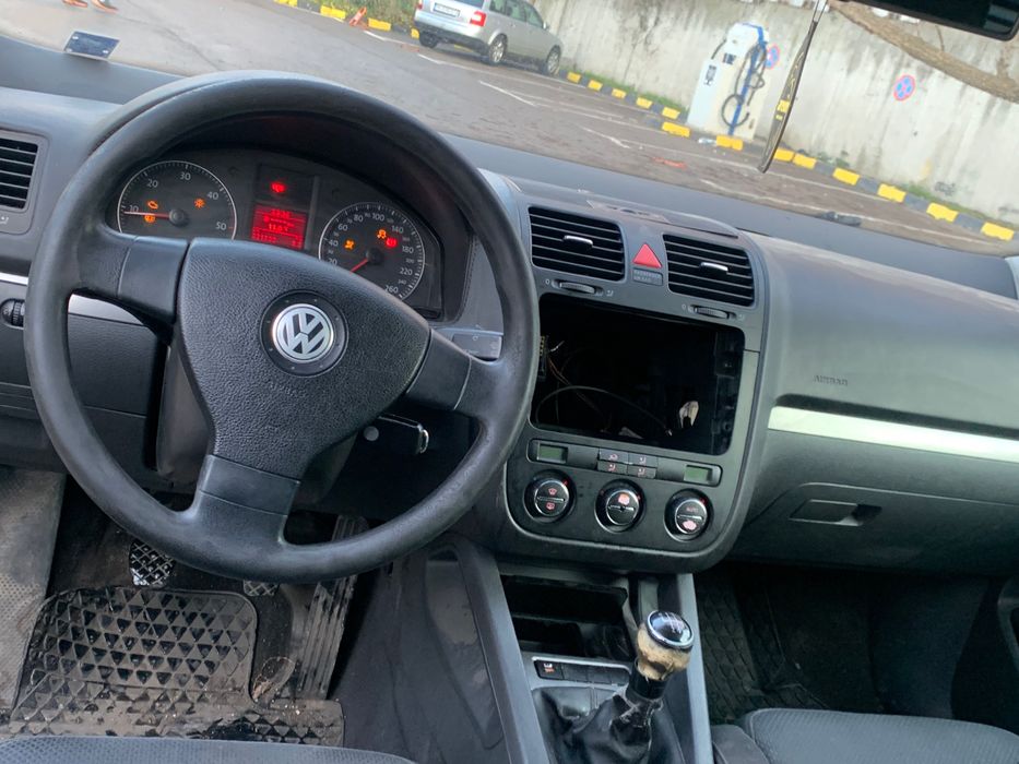 Голф 5 2004г 6 скорости