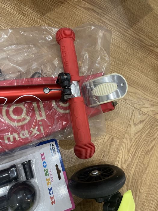 Самокат, в коробке, как новые. Премиум модель.