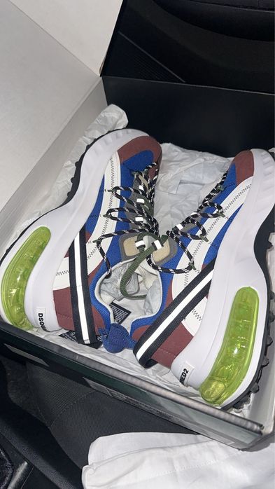 Dsquared2 Bubble