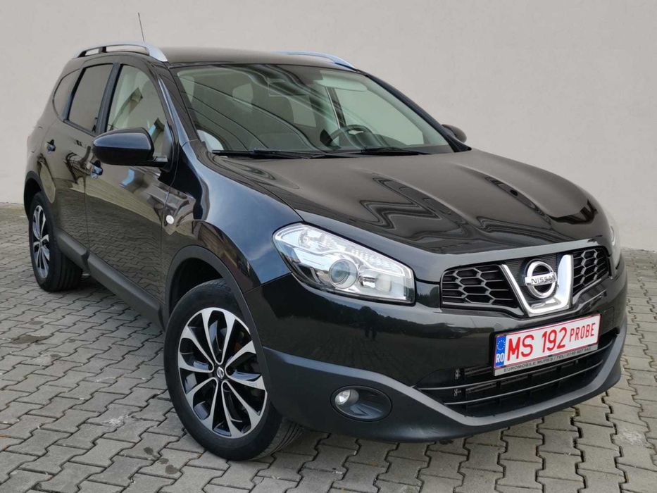 Nissan Qashqai+2/7 locuri//4x4//Navigatie//Camera//Pano