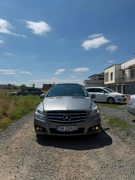 Mercedes-Benz R
