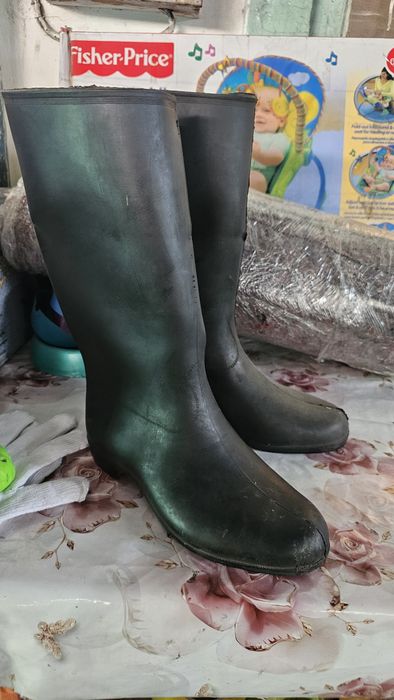 Резиновые сапоги рр 39