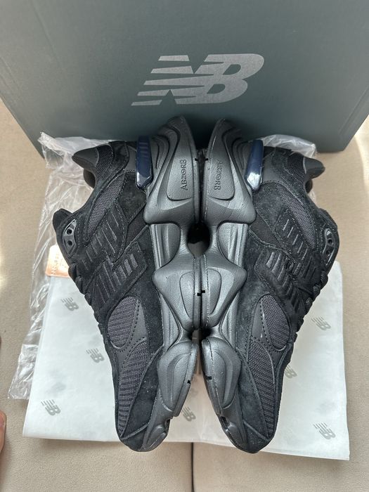 New Balance 9060 “Triple Black Suede” 40