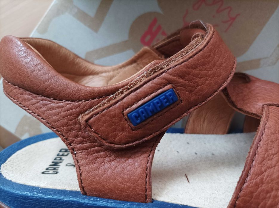 CAMPER/  Reebok 34/35 нови сандали