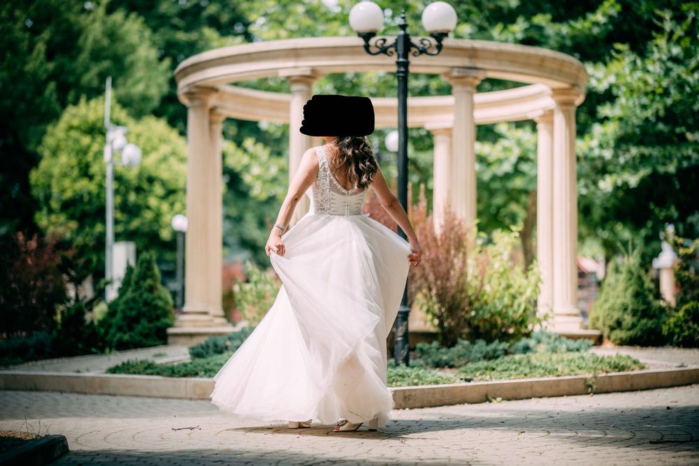 Vand rochie de mireasa Gaia de Lux mărimea 40