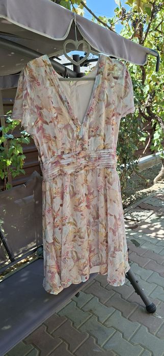 Rochie ocazie marca GUESS