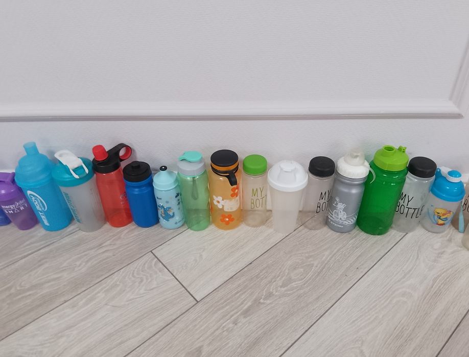 Для воды и напитков.