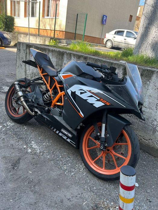 Dezmembrez ktm rc an 2016