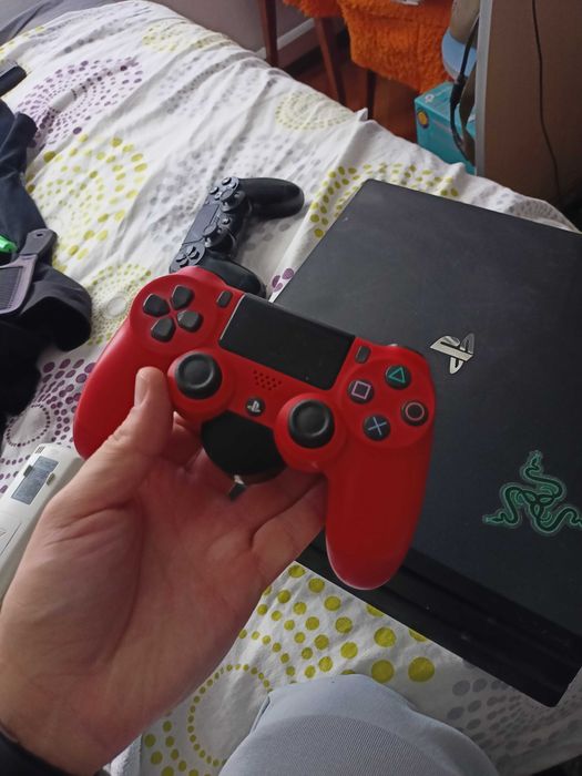 Ps4 pro 2 джойстика