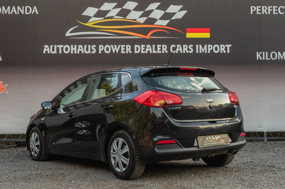 Kia Ceed-2014-navi- scaune incalzite /volan incalzit- camera- clima -led fata- jante aliaj - dotari de top l!!!