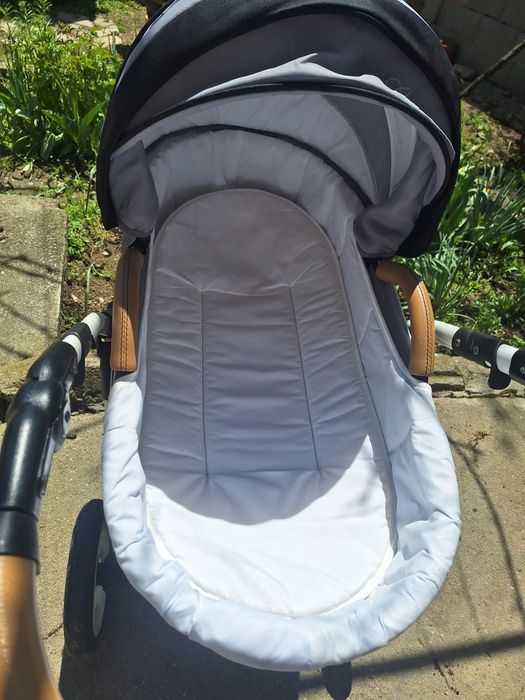 Gusio-Бебешка количка