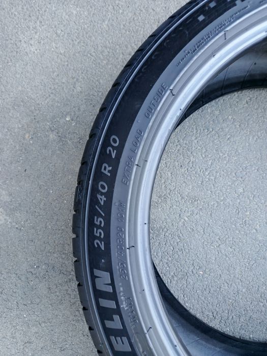 255.40.20 Michelin Vara Second-hand