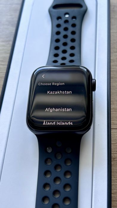 Apple Watch SE (Nike Edition)