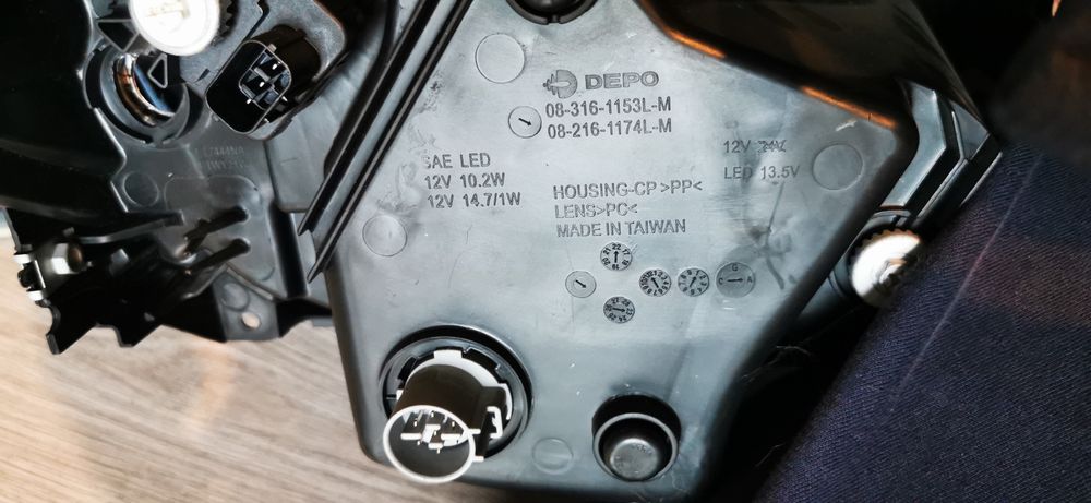 Far stanga Mazda cx5 facelift full led import Germania Depo