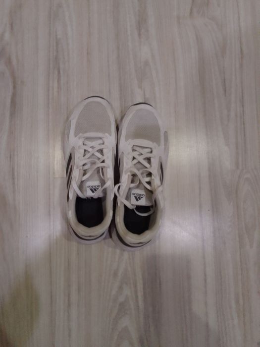 Маратонки Адидас