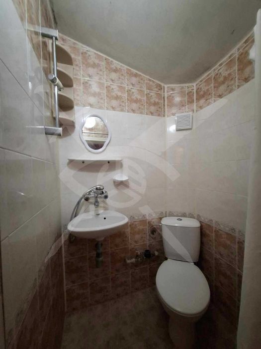 Дава се под наем Едностаен апартамент в Варна, Гръцка махала - 35 кв.м за 300 € - Снимка #3