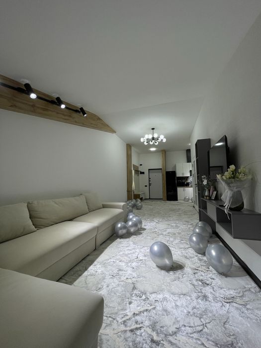 Вокзал 2 Хона Люкс Мансарда с лифтом