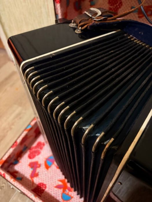 Продам баян "Восток" 1970