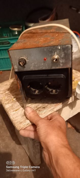 Камина с водна риза, скара и език. Преобразувател зарядно, разширителе