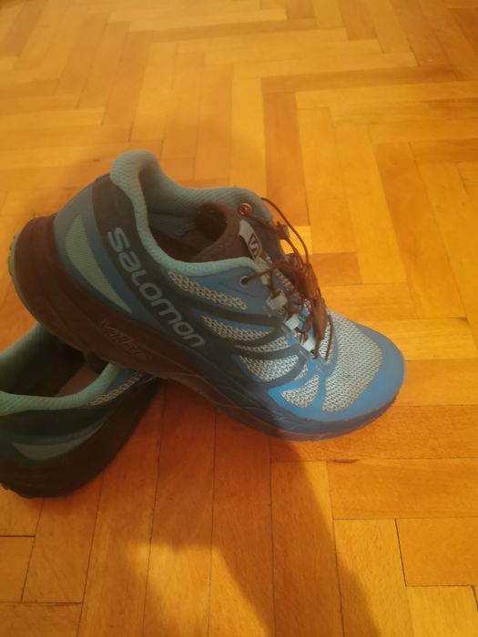 Vind  lot adidasi