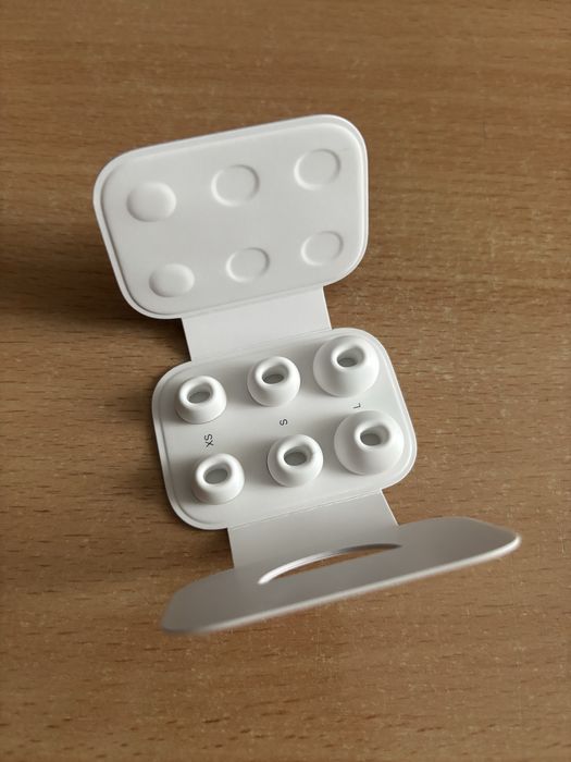 Apple AirPods Pro 2 (оригинал)