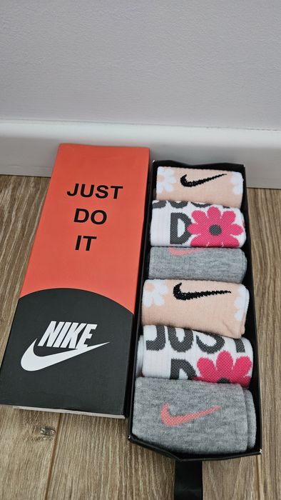 Set sosete nike 36 41