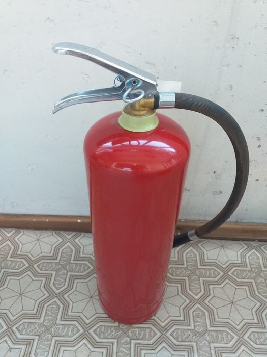 Продам огнетушитель ОПУ-5