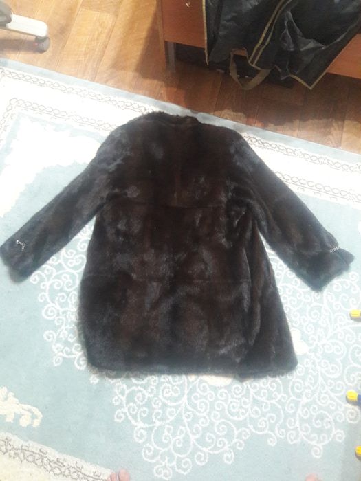 Продам шубу в хорошем состояний!