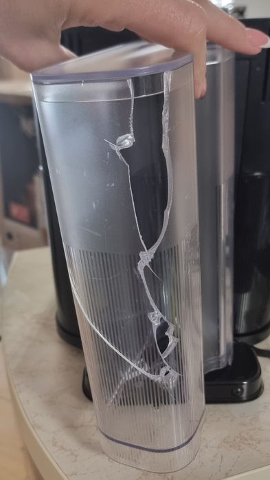 Кафемашина Delonghi Gran Lattissima с транспортен дефект