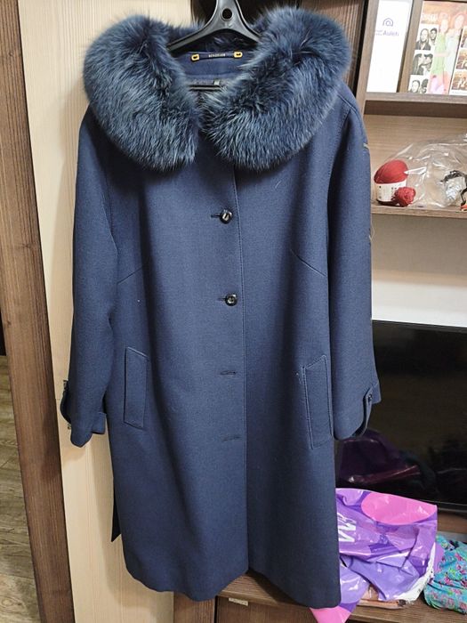 Продам пальто,демисезонное