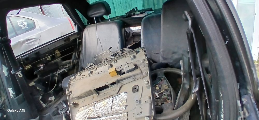 Запчасти на приору лада приора по запчастям lada priora