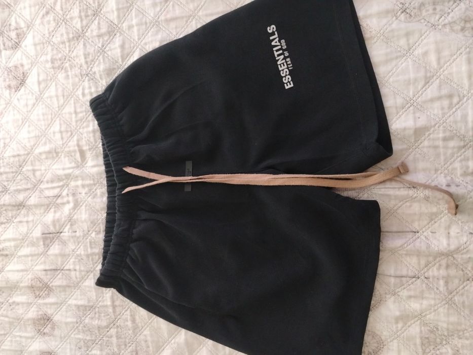 Pantaloni Essential