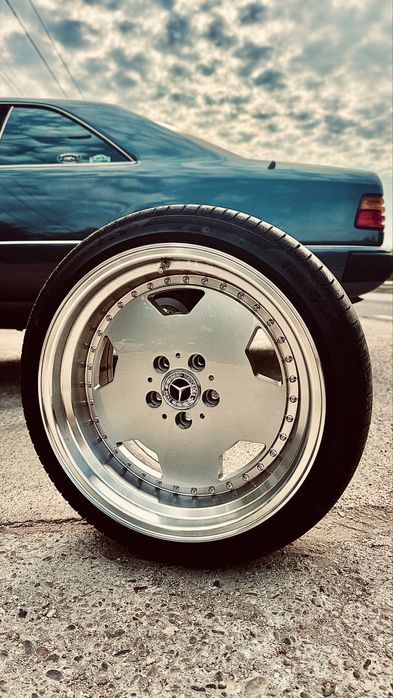 Mercedes Benz  w124 coupe