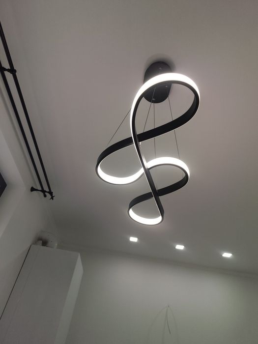 Lustra led  in stare perfecta