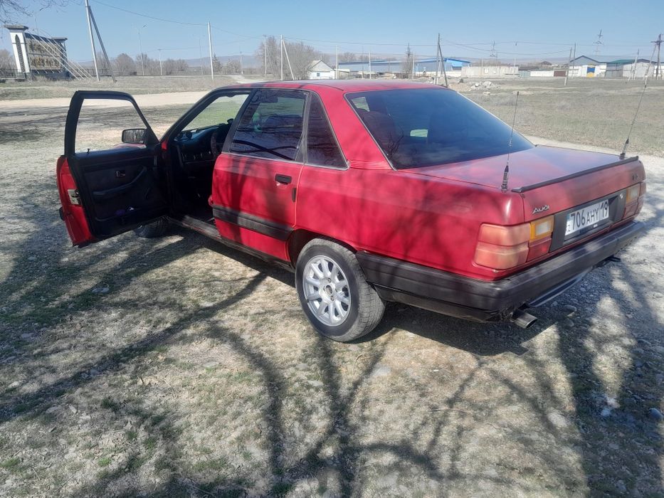 Продам. Ауди 100