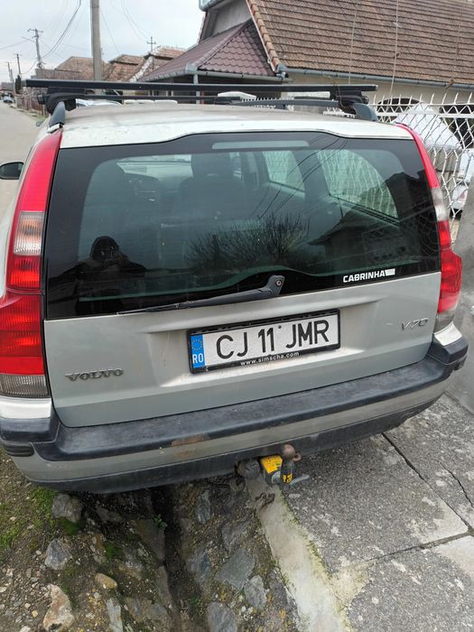 Vând volvo pentru dezmembrări. Motor impecabil