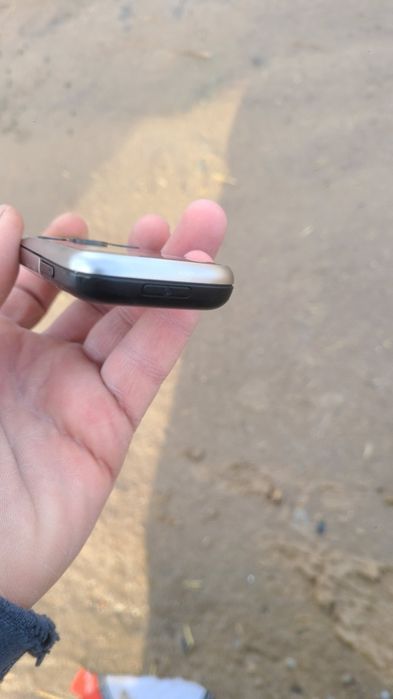 Nokia 63 03 i classik.
