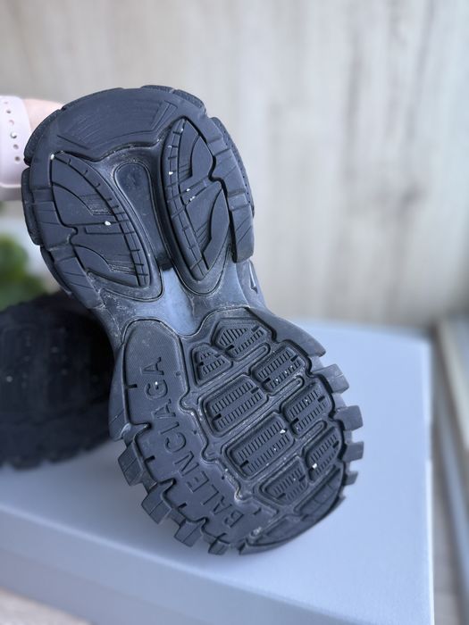 Оригинални Balenciaga