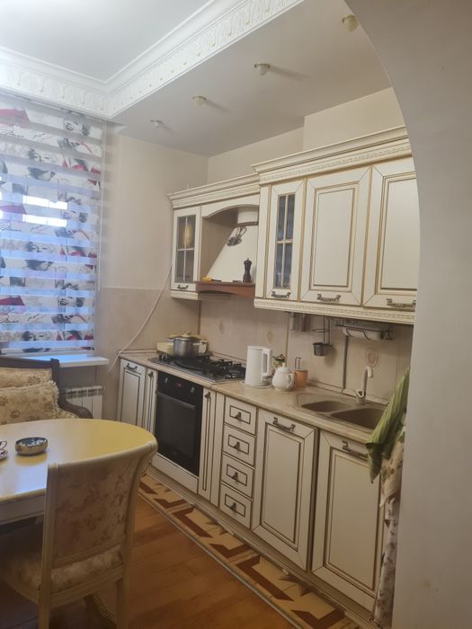 Продам 3х уровневый танхаус в Самал-3