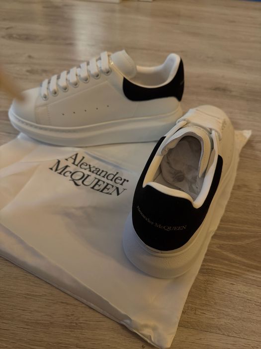 Adidasi Alexander Mq