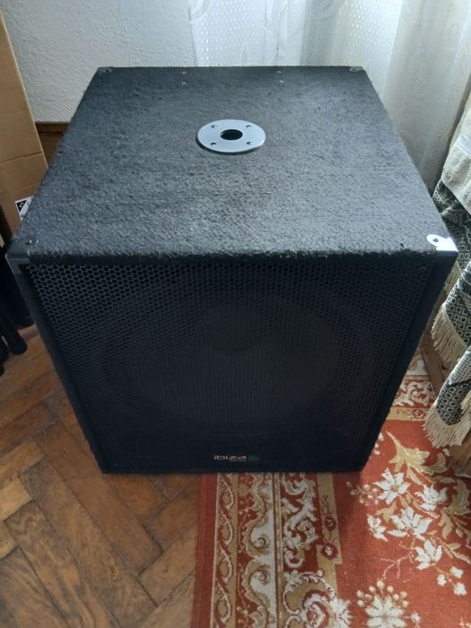 Vând subwoofer activ ibiza 18