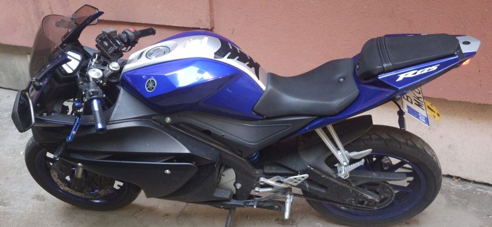 Yamaha YZF R 125 A