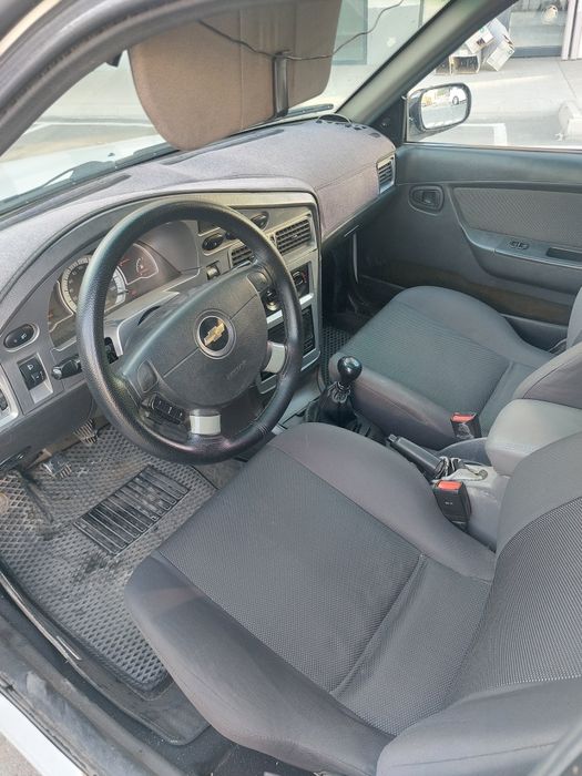 Chevrolet Nexia 2  16