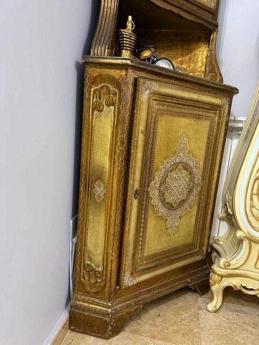 Vitrină /Bufet stil baroc venetian Ludovic