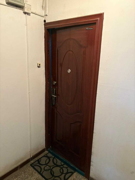 Usa MEGa DOOR pretabila la situatiile pe colt sau intre pereti fara pr